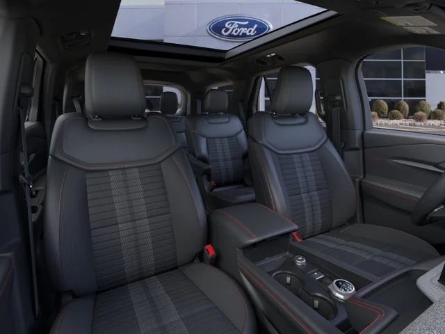 2026 Ford Explorer ST-Line - Photo 26