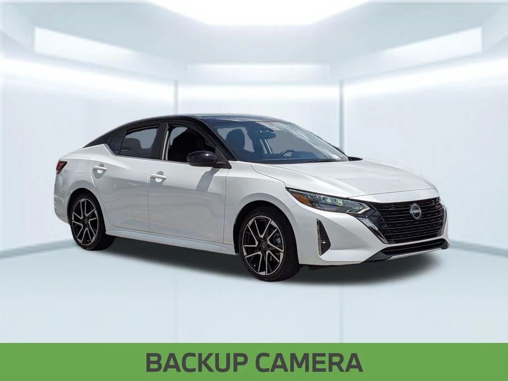 Certified Used 2025 White Nissan SR image 10