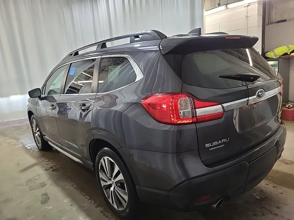 Used 2022 Gray Subaru Limited image 11