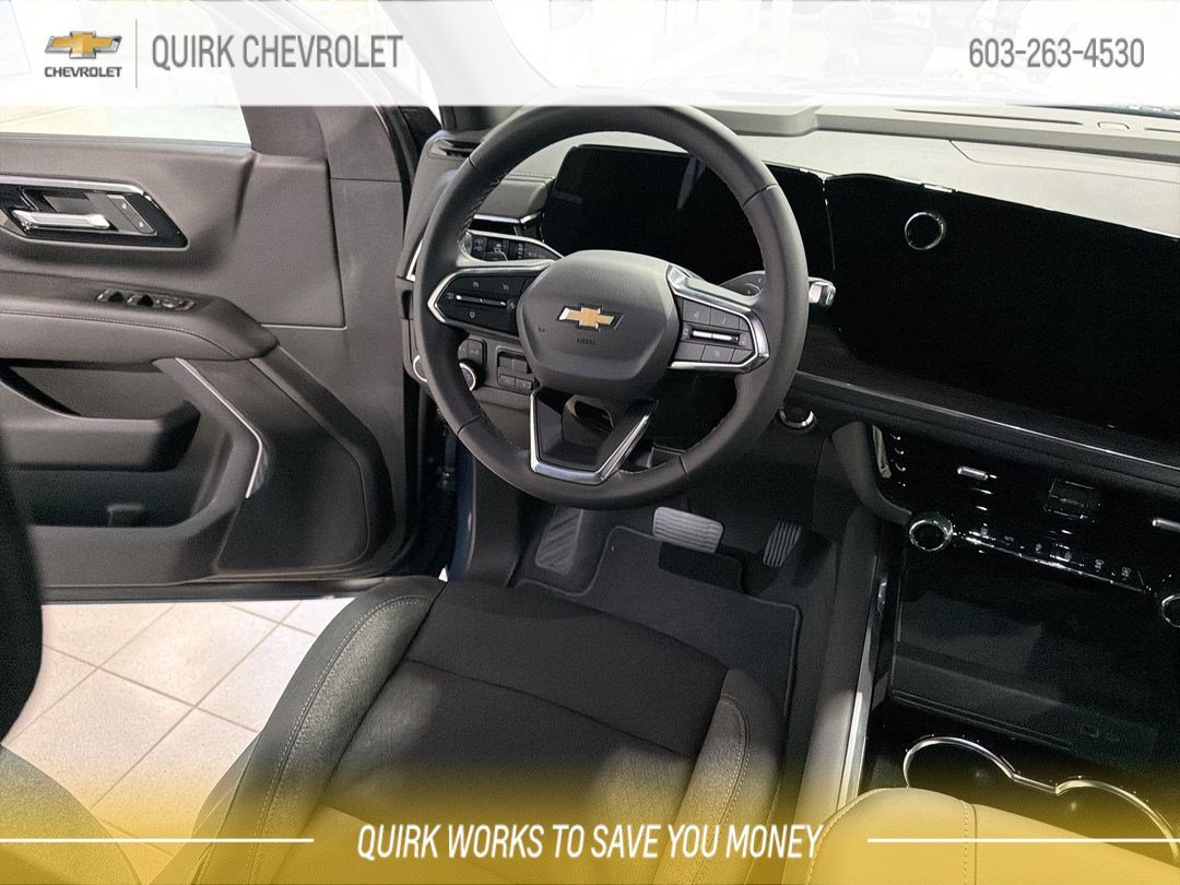 2026 Chevrolet Suburban LS - Photo 14