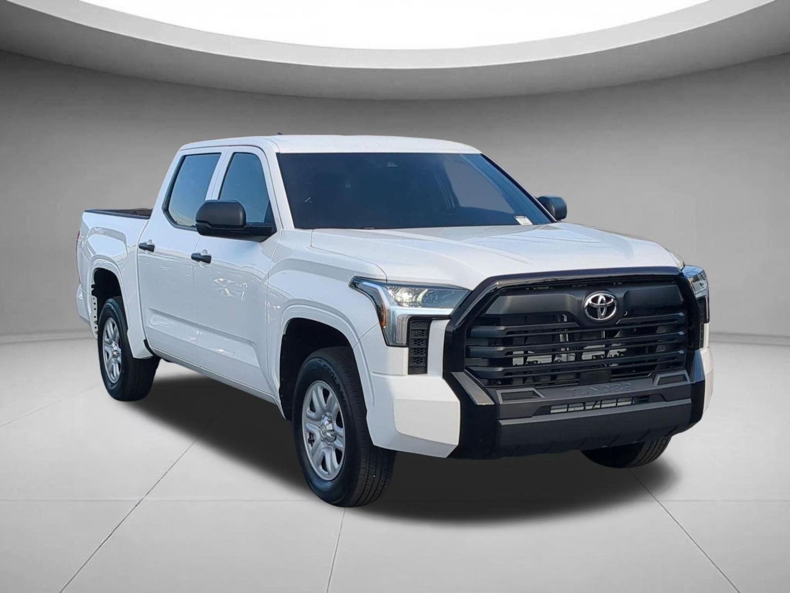Used 2026 Ice Cap Toyota SR image 7