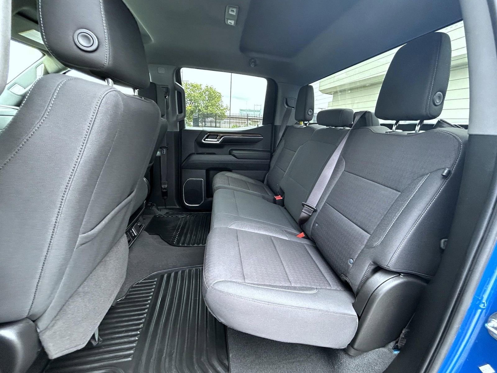 2023 Chevrolet Silverado 1500 RST - Photo 19