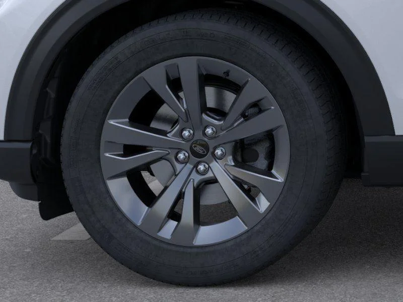 New 2026 Space White Metallic Ford Active image 19