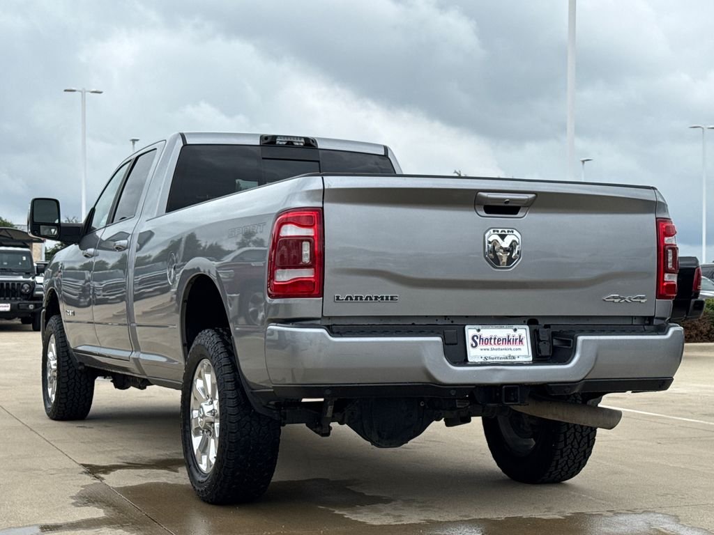 Used 2024 Silver Ram Laramie image 7