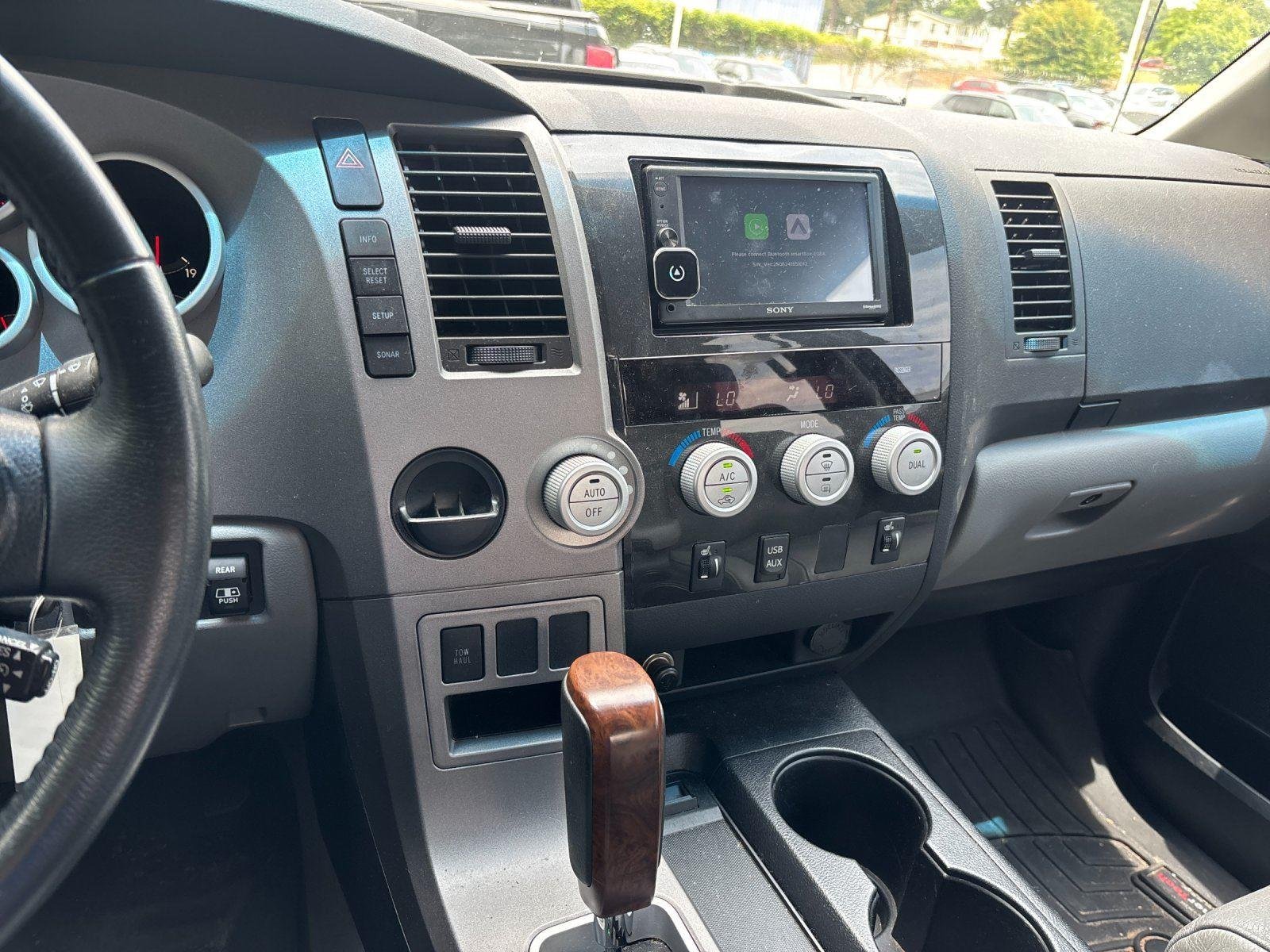 Used 2010 Silver Sky Metallic Toyota LTD image 28