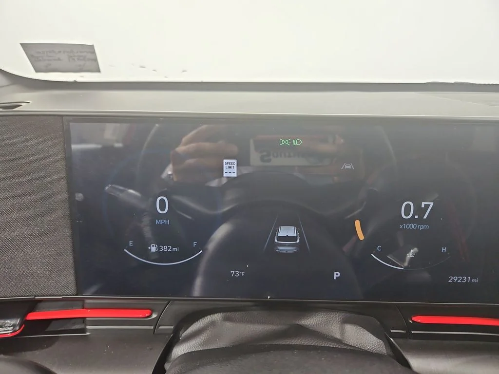 2024 Hyundai Kona N Line - Photo 17
