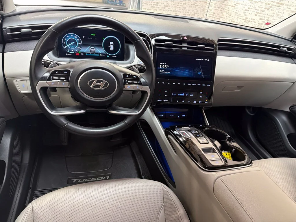 Used 2024 Shimmering Silver Hyundai SEL Convenience image 20