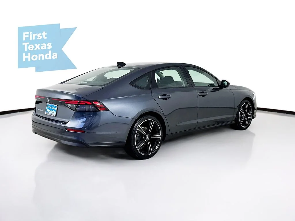 New 2026 Meteorite Gray Metallic Honda SE image 8