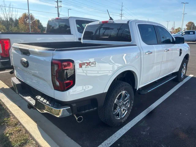 Used 2024 Oxford White Ford XLT image 9