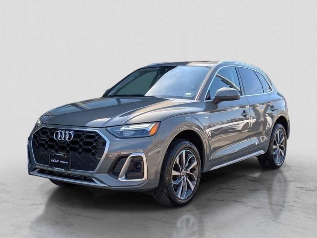 2024 Audi Q5 45 Premium Plus's photo