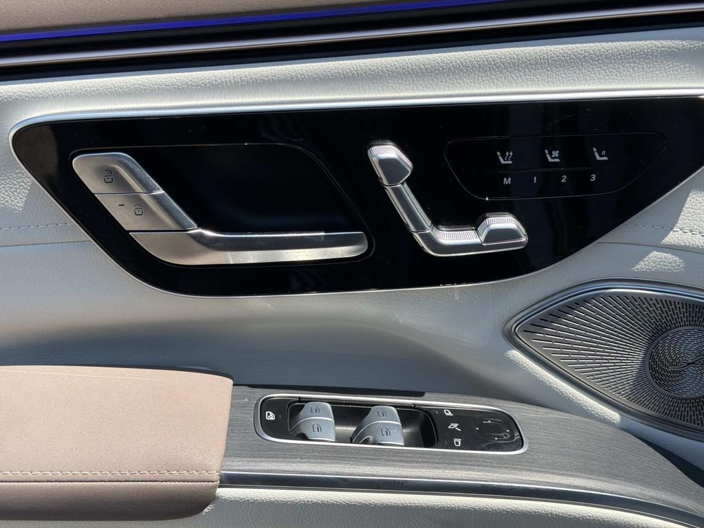 Certified Used 2023  Mercedes-Benz 450 image 20