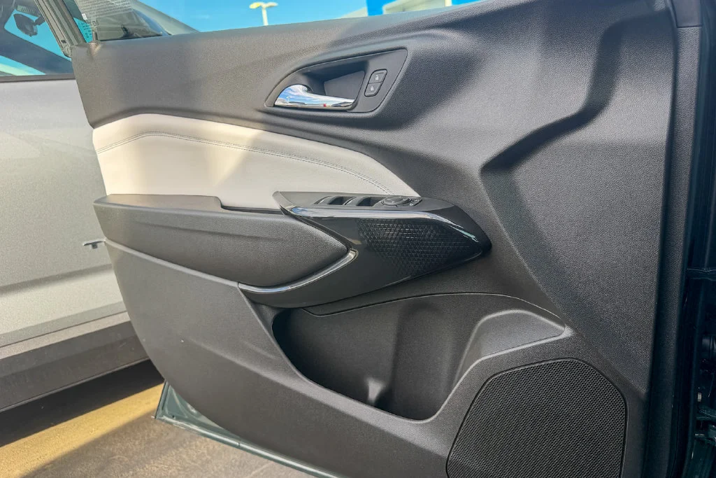 2026 Chevrolet Trax LT - Photo 11