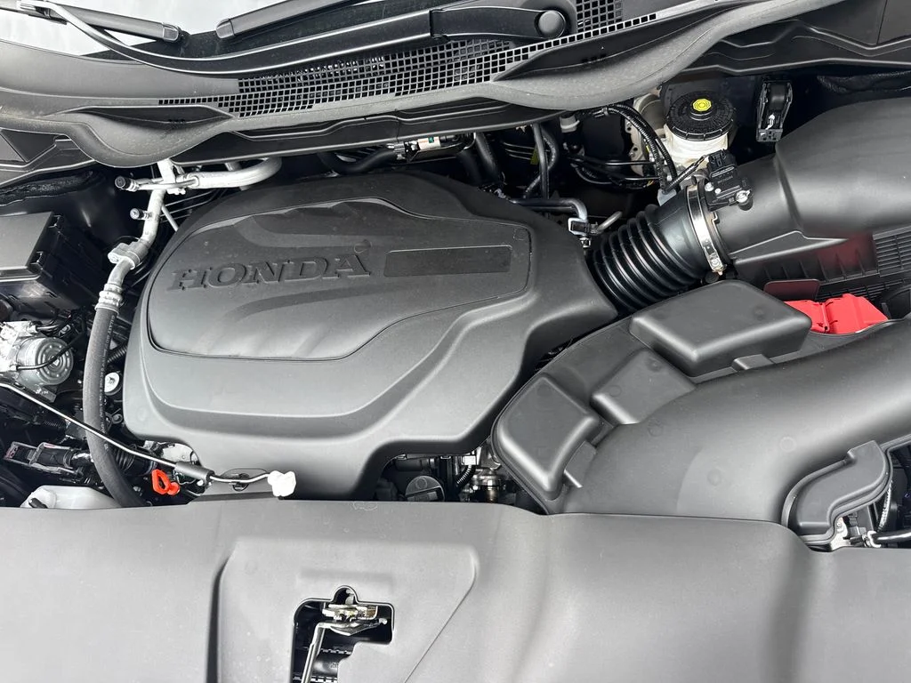 New 2026 Crystal Black Pearl Honda Touring image 36