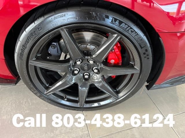 Used 2021 Red Ford Shelby GT500 image 24