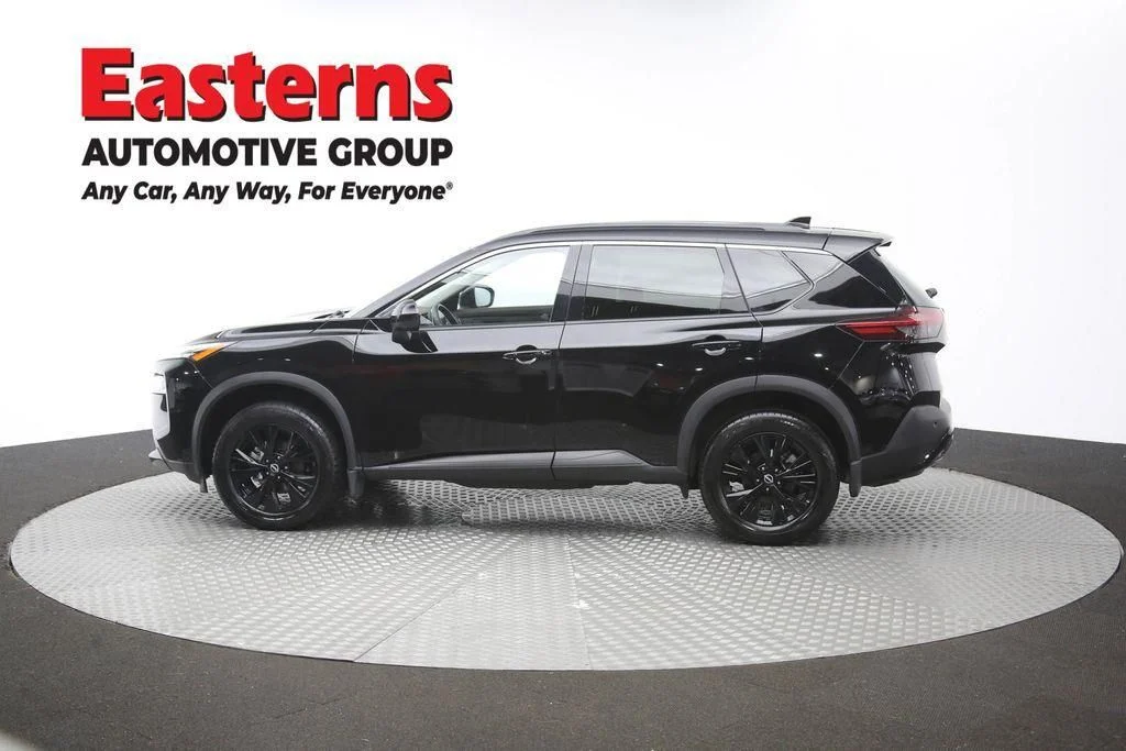 Used 2023 Black Nissan SV image 64