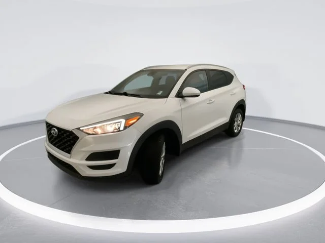 Used 2021 White Hyundai Value image 8