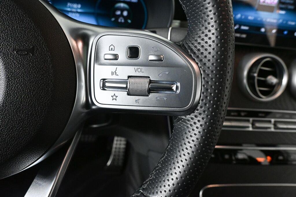 Certified Used 2023 Black Mercedes-Benz GLC 300 image 11