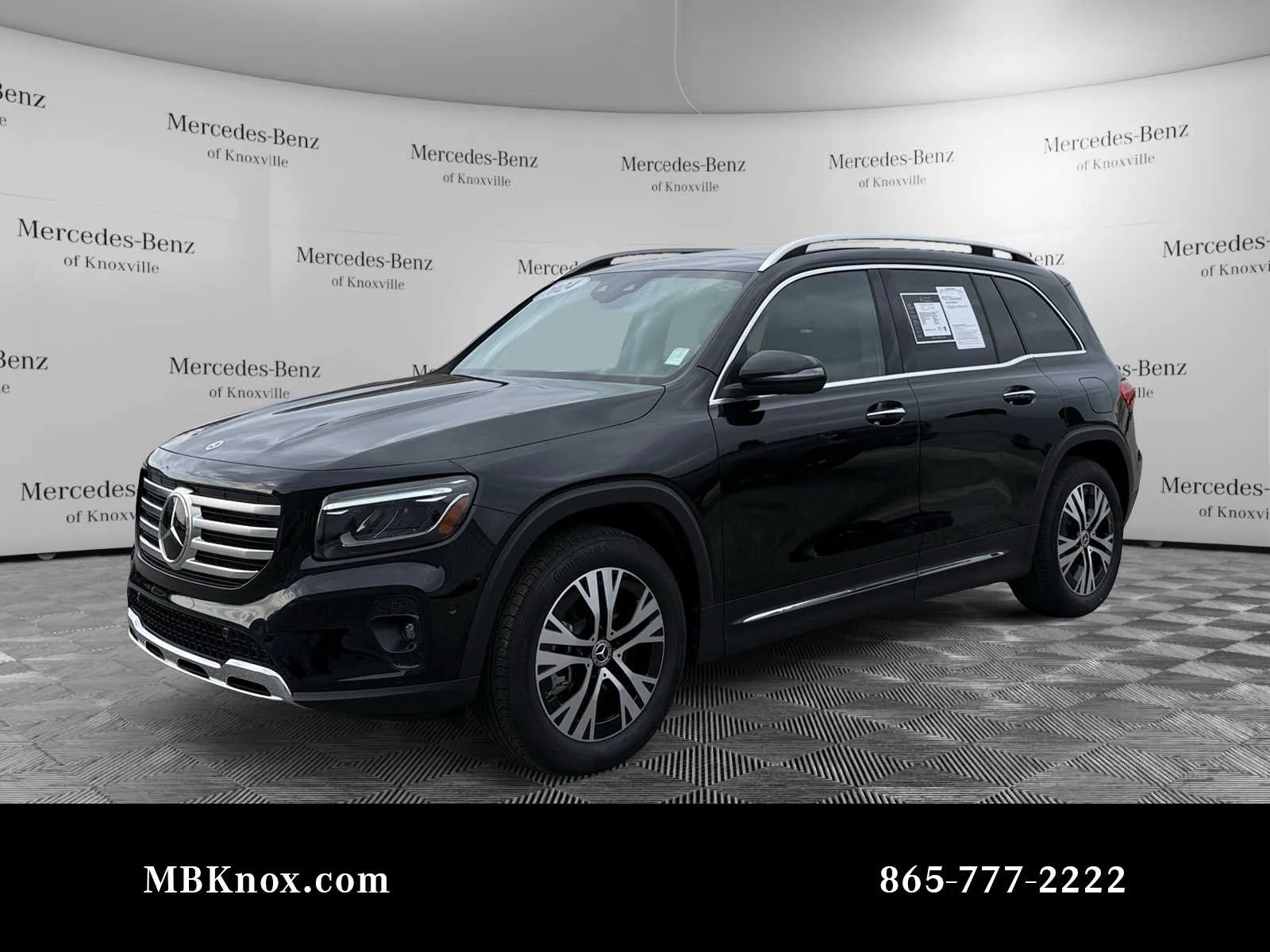 2024 Mercedes-Benz GLB GLB 250's photo