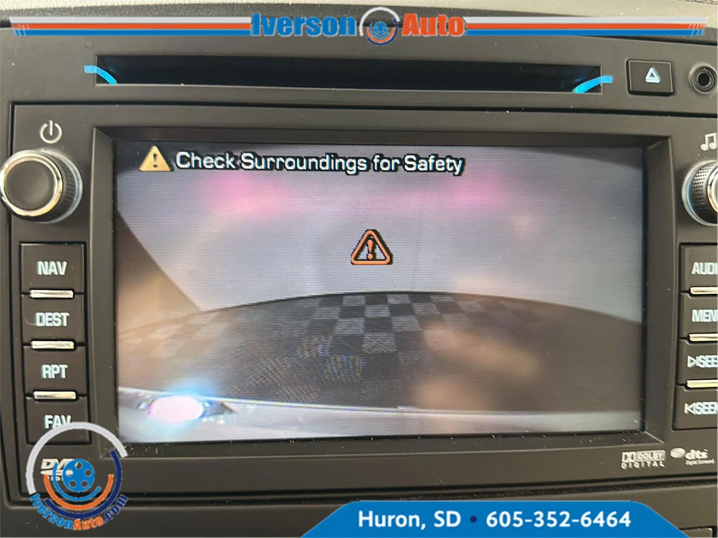 Used 2011 White Diamond Tricoat Buick CXL-2 image 21