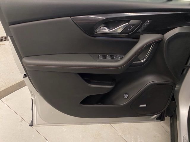 Used 2020 Silver Chevrolet RS image 25