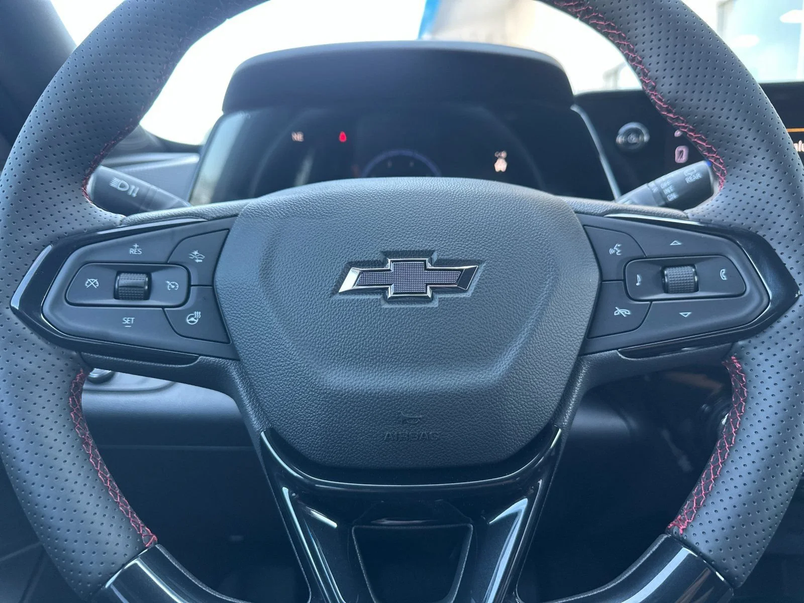 2026 Chevrolet Trax RS - Photo 23