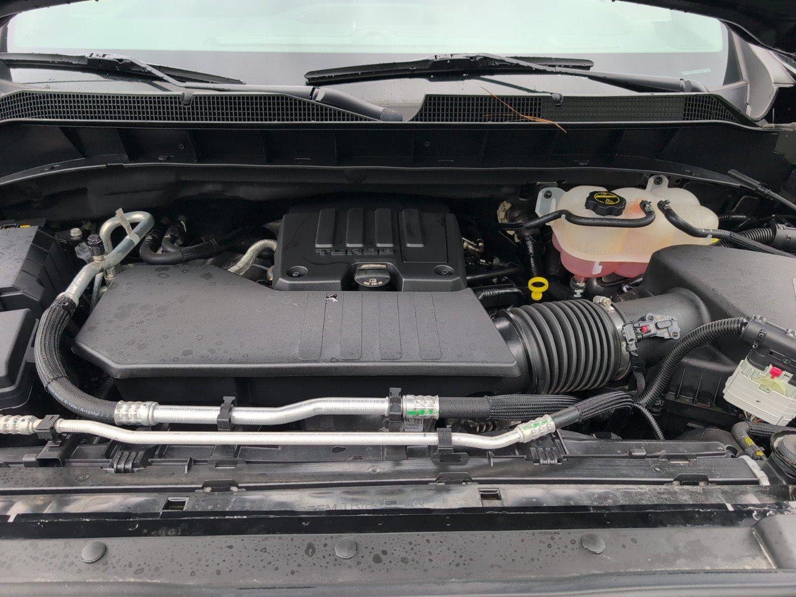 Used 2025 Black Chevrolet Custom image 13