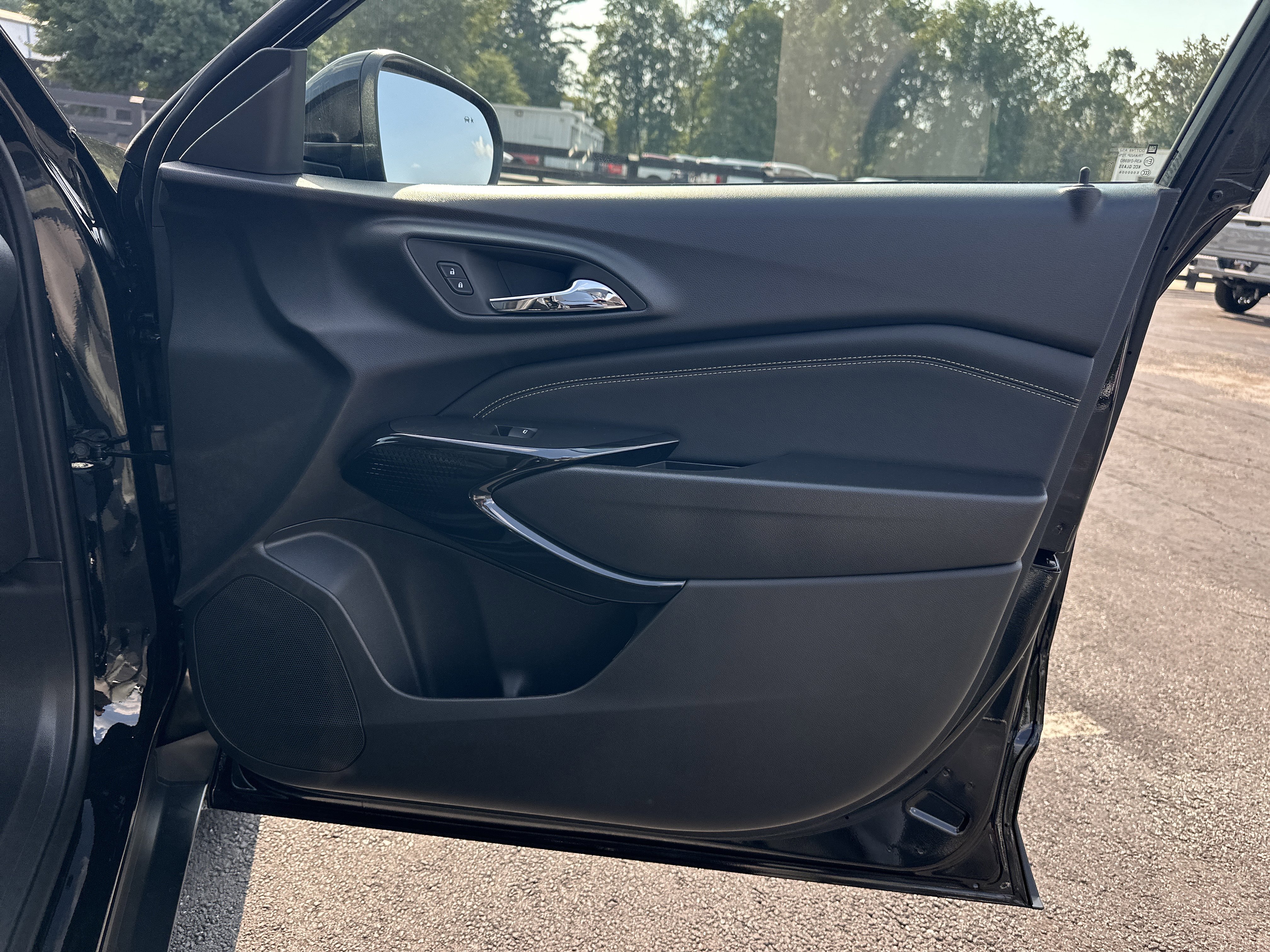 2026 Chevrolet Trax LT - Photo 16