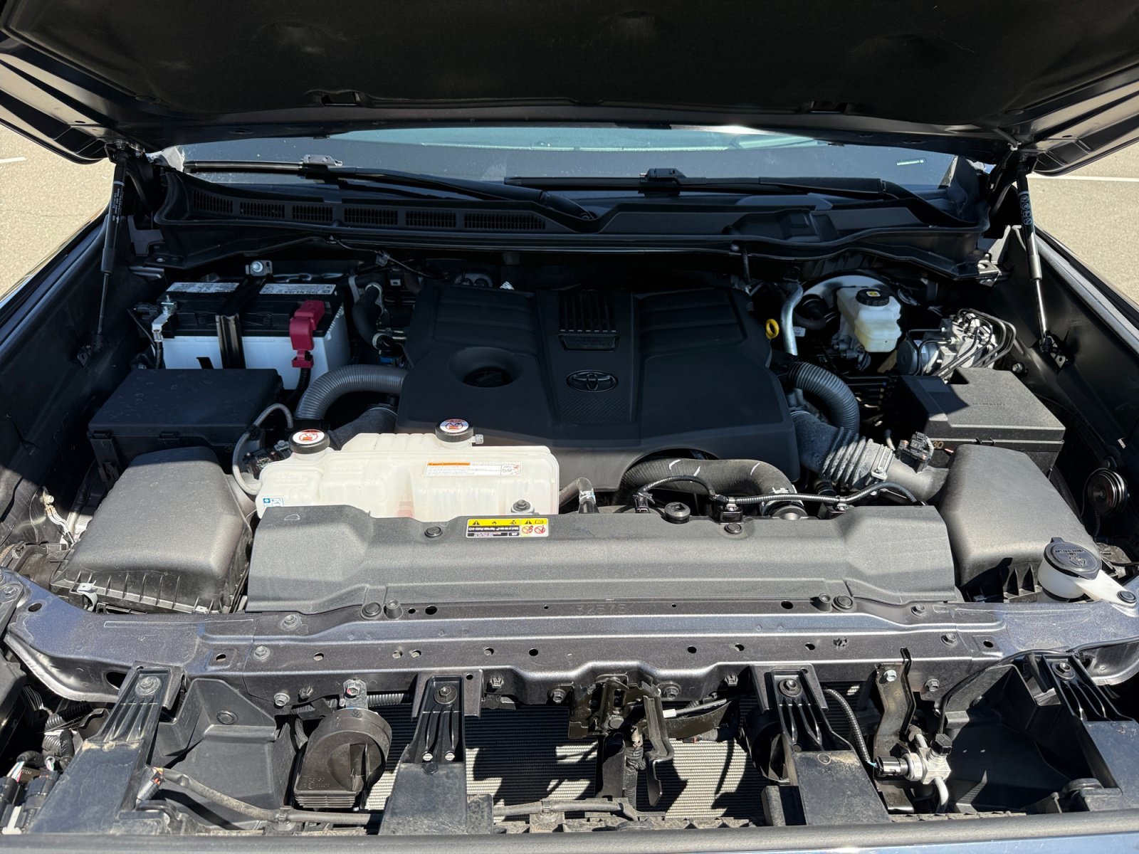 Used 2025 Magnetic Gray Metallic Toyota Platinum image 20