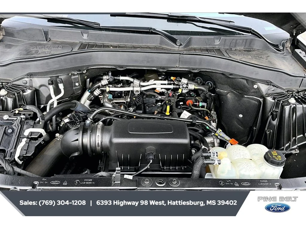 Used 2021 Carbonized Gray Metallic Ford XLT image 10