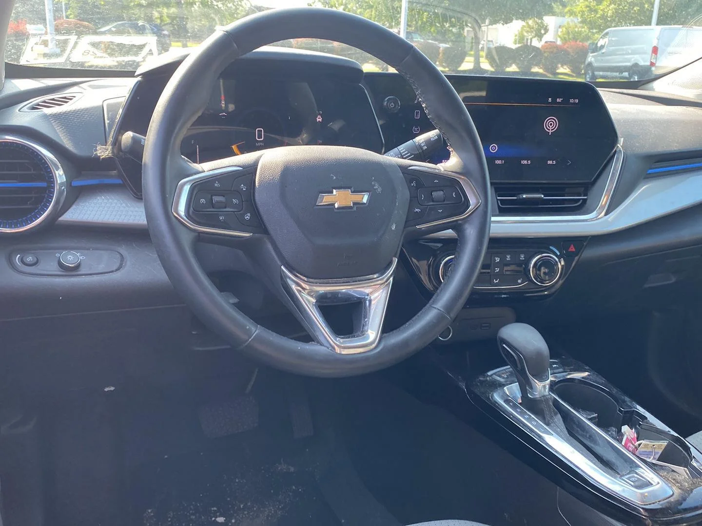 Used 2025 Mosaic Black Metallic Chevrolet LT image 3
