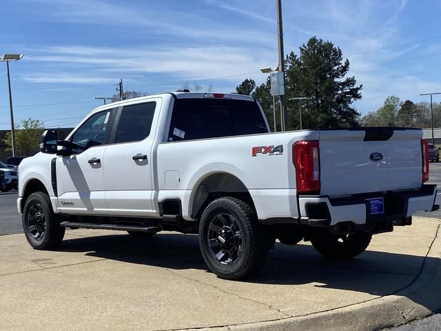 New 2026 Oxford White Ford XL image 4