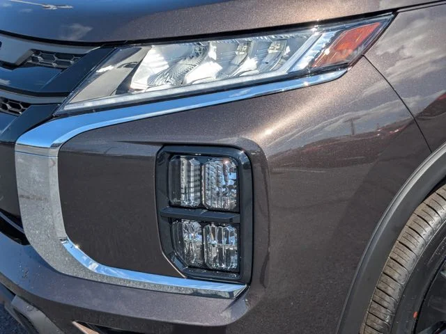New 2026 Brown Mitsubishi 2.0 LE image 10