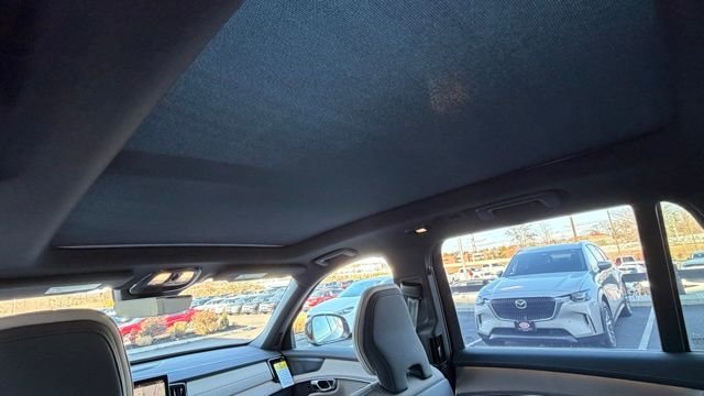 2026 Volvo XC90 Plus - Photo 7