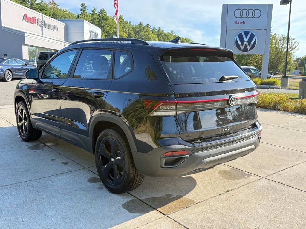 New 2026 Black Volkswagen 1.5T SE Black image 12
