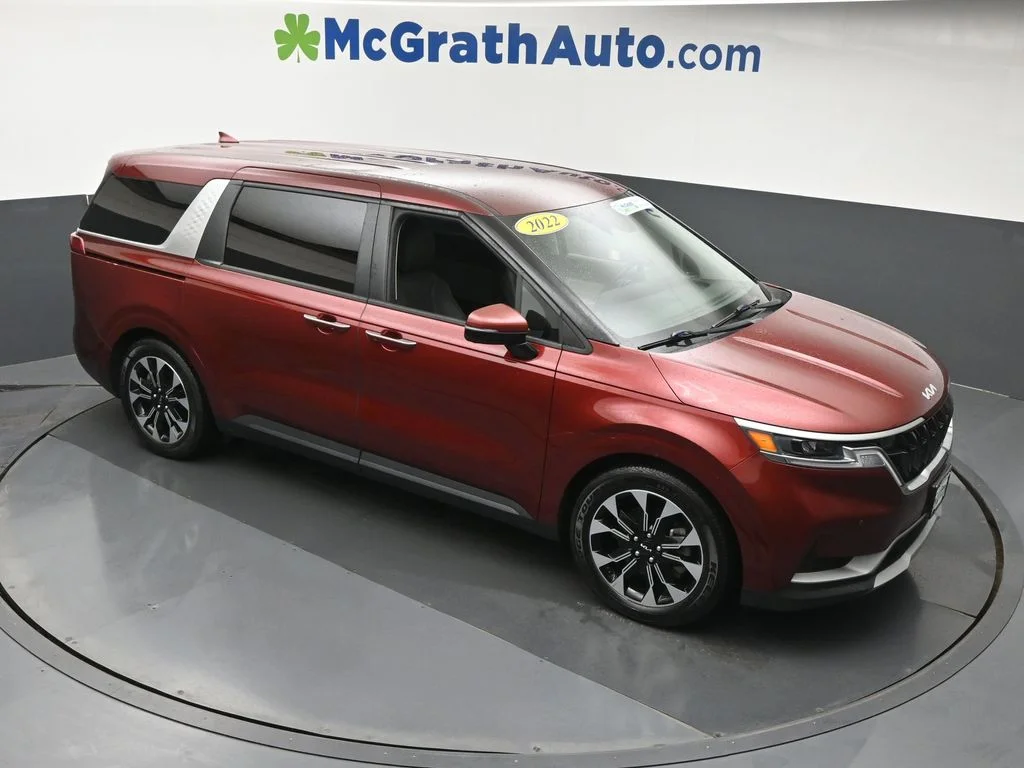 Used 2022 Red Kia EX image 3