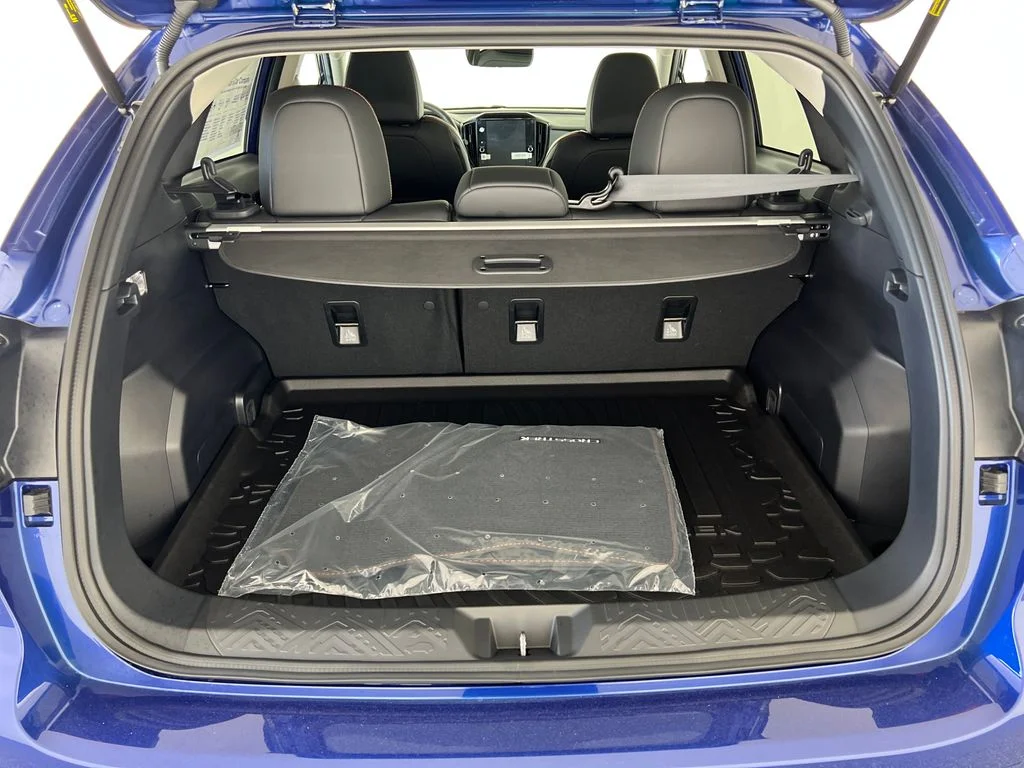 New 2026 SAPPHIRE BLUE PEARL Subaru Limited image 24