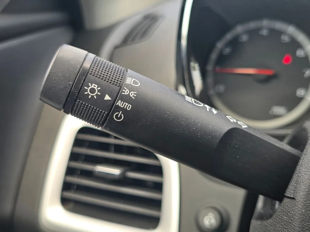 Used 2017 Black GMC SLE-1 image 23