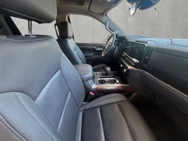 Used 2024 Sterling Metallic GMC Elevation image 25