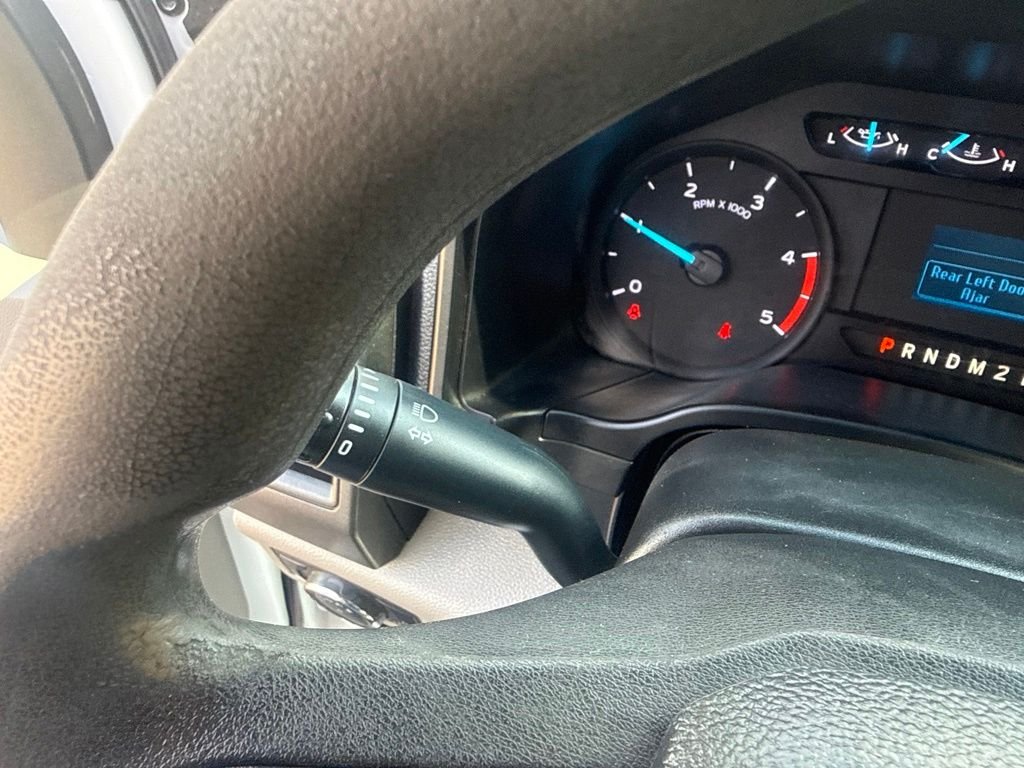 Used 2019 Oxford White Ford XL image 20
