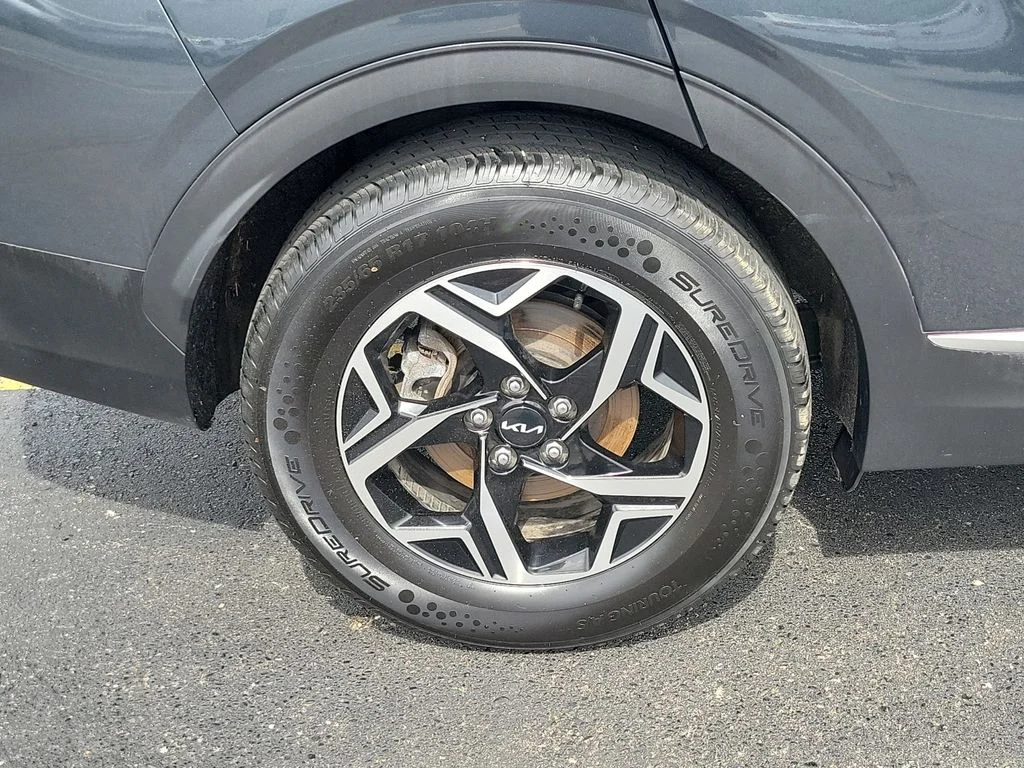 2025 Kia Sportage LX - Photo 6