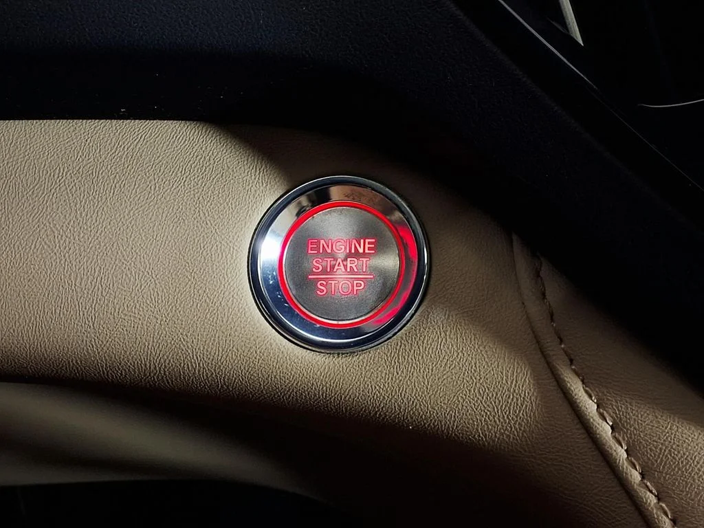 Used 2020 White Acura Base image 17