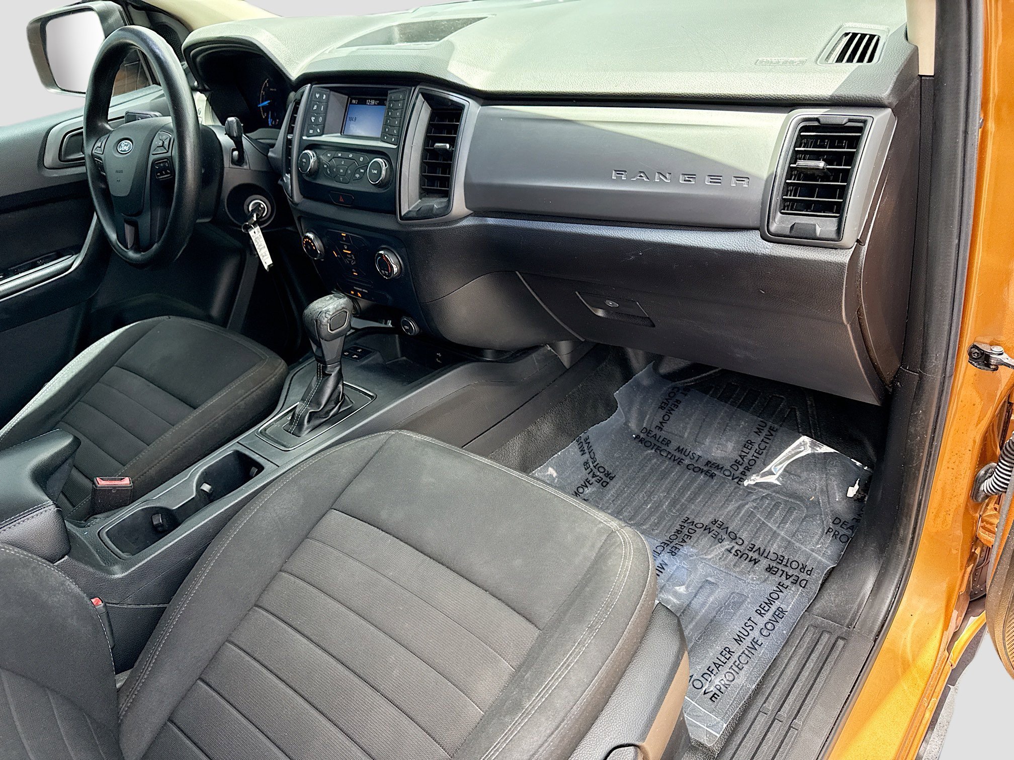 Used 2019 Saber Metallic Ford XL image 12