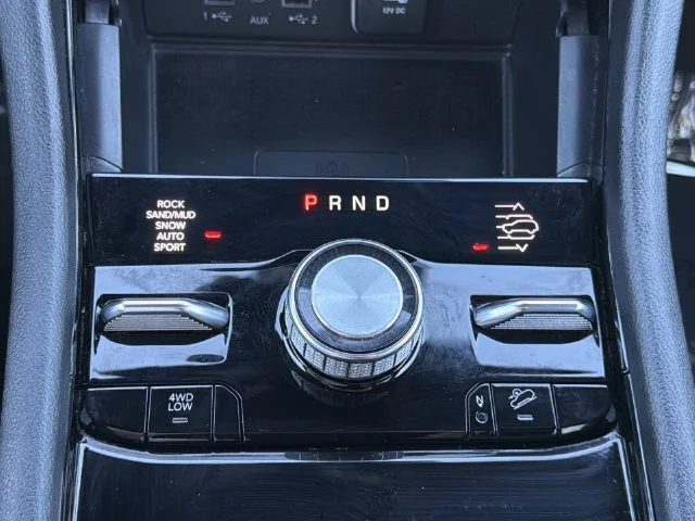 Used 2023 Black Jeep Overland image 24