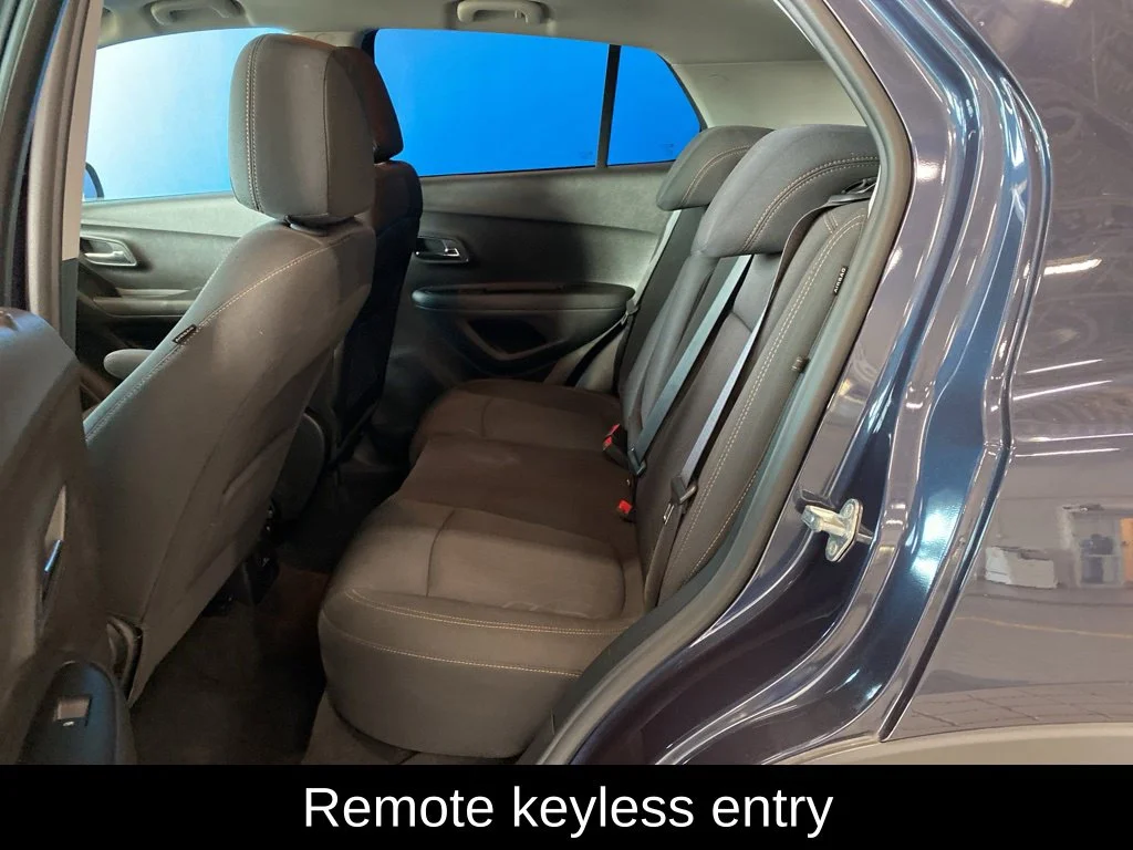 Used 2019 Blue Chevrolet LT image 11
