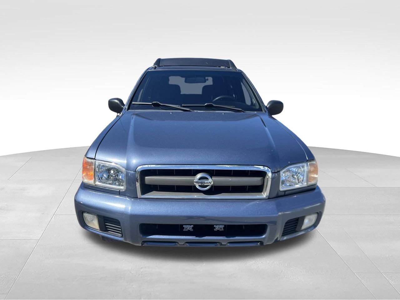 Used 2002 Nissan Pathfinder SE with VIN JN8DR09XX2W651907 for sale in Nashville, TN