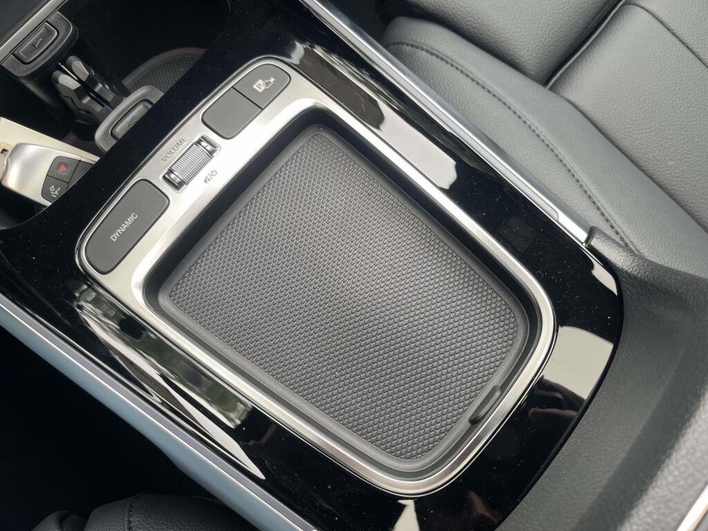 New 2026 Mountain Grey Metallic Mercedes-Benz GLB 250 image 28