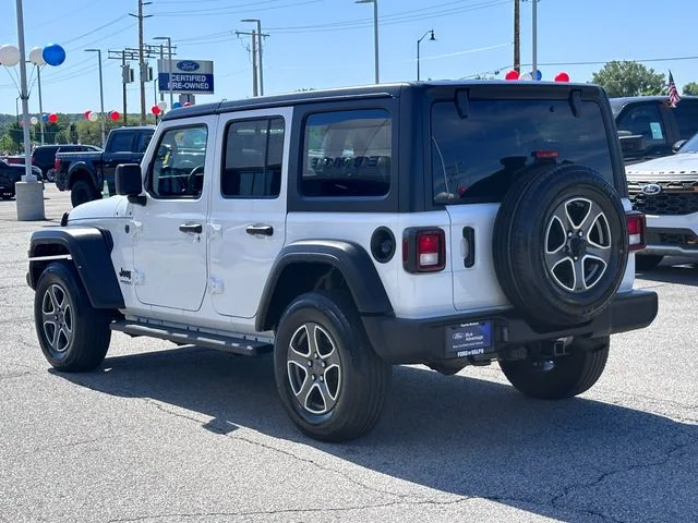 Certified Used 2022 White Jeep Unlimited Sport S image 5