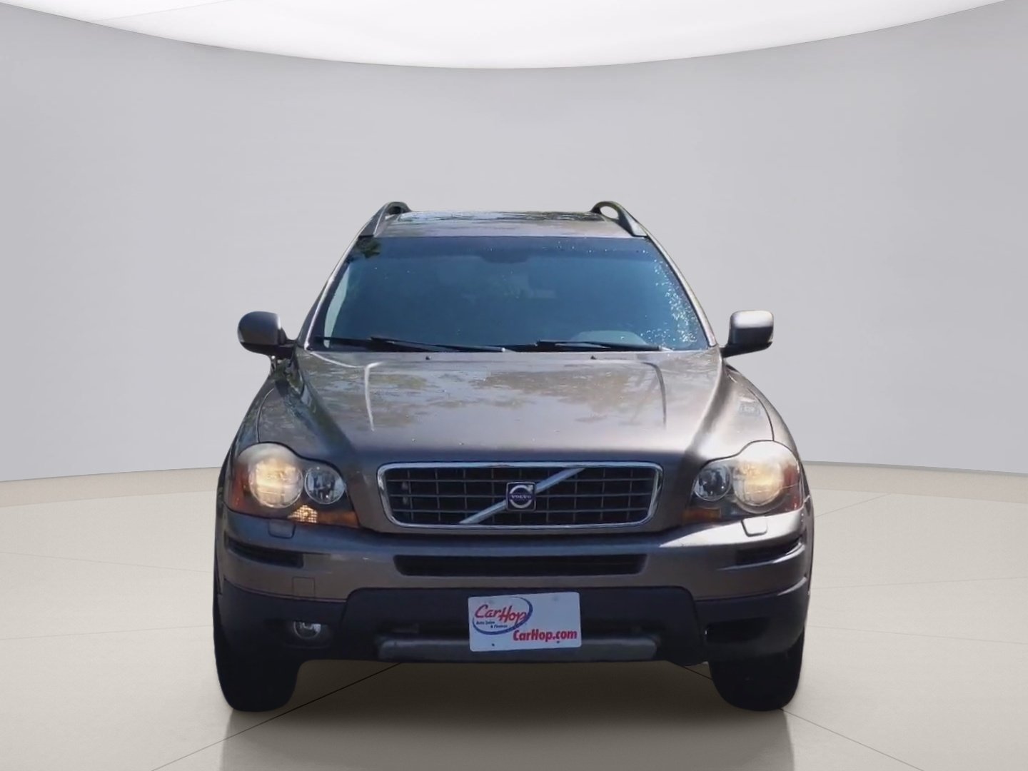 Used 2009 Gold Volvo I6 image 2
