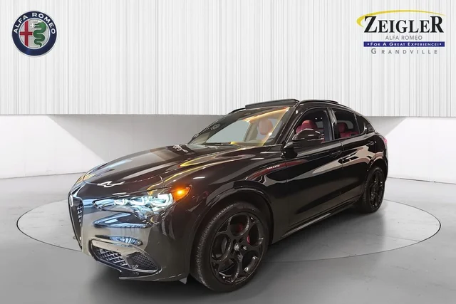 2025 Alfa Romeo Stelvio Veloce