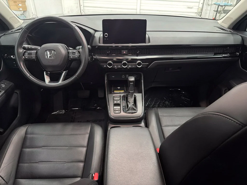 Used 2025 Black Honda EX-L image 23